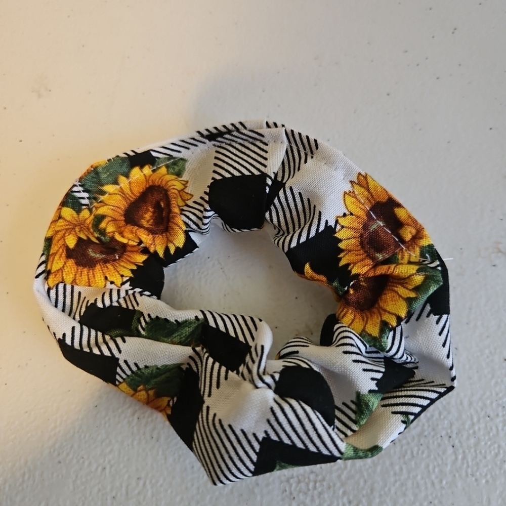 Floral Sunflower Scrunchie